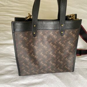 Coach Brass/Truffle Black Field Tote With Horse And Carriage Print